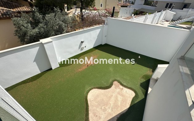Resale - Villa - Orihuela - Villamartin
