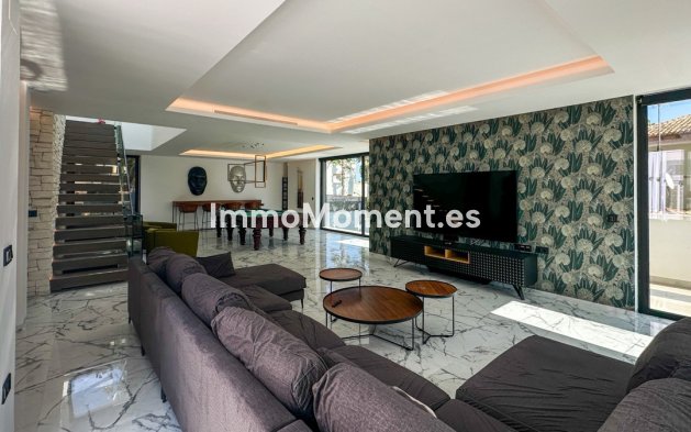 Resale - Villa - Orihuela - Villamartin