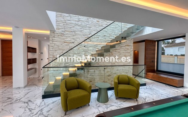 Resale - Villa - Orihuela - Villamartin