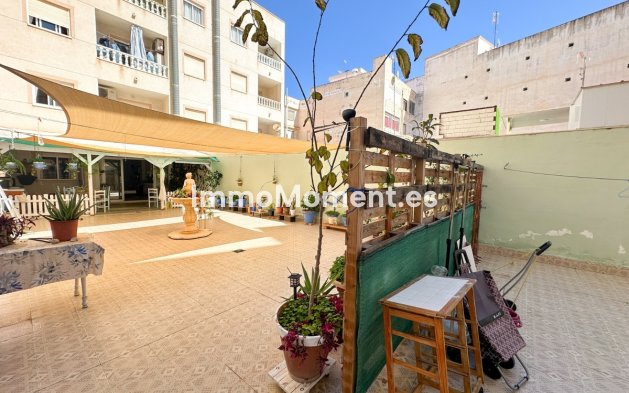Wiederverkauf - Wohnung - Torrevieja - Torrevieja Centro