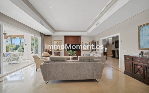 Resale - Villa - Marbella - Nueva Andalucía