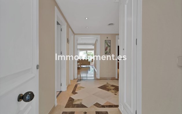 Wiederverkauf - Wohnung - Estepona  - New Golden Mile