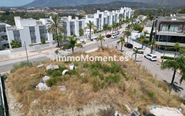 Bestaande woning - Grond - Estepona  - New Golden Mile