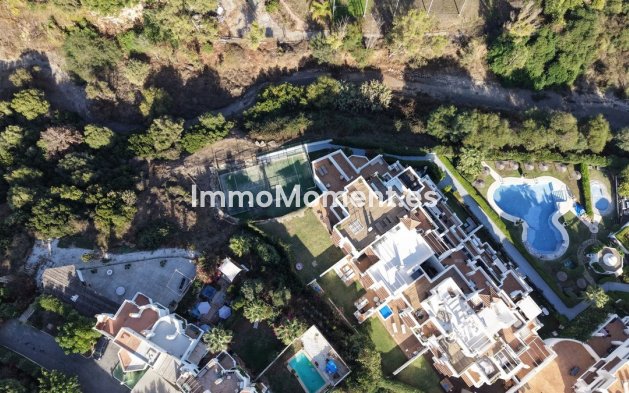 Wiederverkauf - Wohnung - Estepona  - Selwo