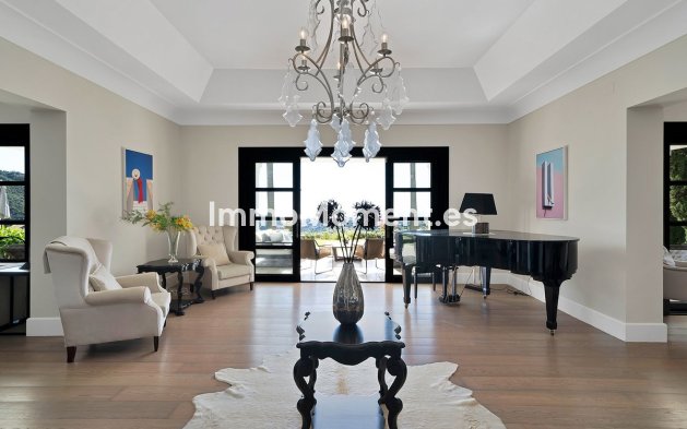 Wiederverkauf - Villa - Benahavís - Benahavís Centro