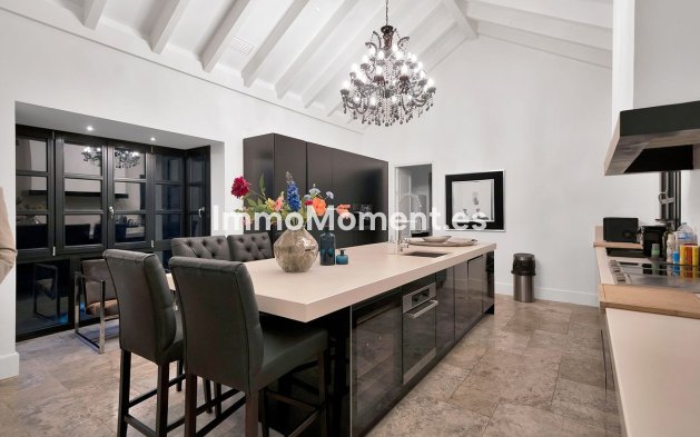 Wiederverkauf - Villa - Benahavís - Benahavís Centro