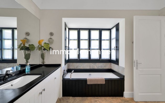 Wiederverkauf - Villa - Benahavís - Benahavís Centro