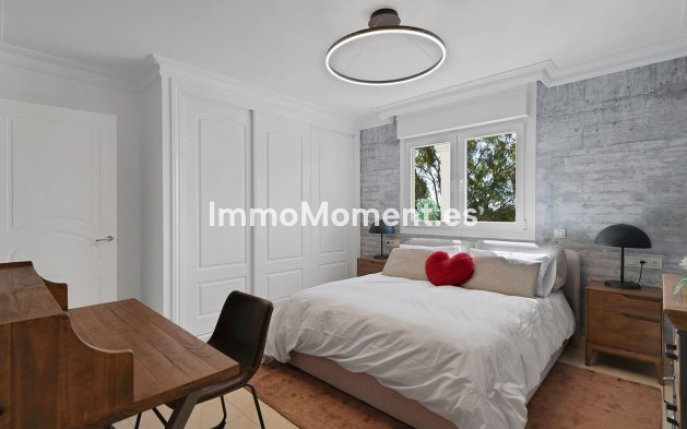 Revente - Villa - Benalmadena - Benalmadena Centro