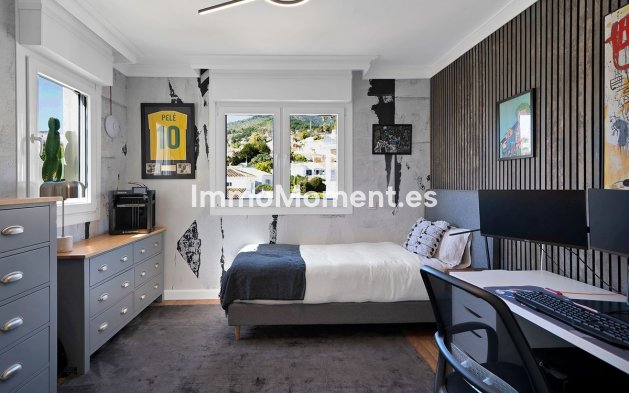 Revente - Villa - Benalmadena - Benalmadena Centro