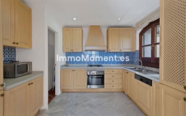 Revente - Maison mitoyenne - Benahavís - Benahavís Centro