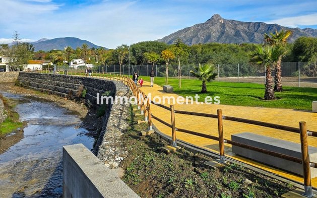 Wiederverkauf - Wohnung - Marbella - Nueva Andalucía