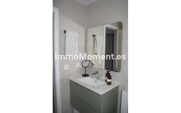 Wiederverkauf - Wohnung - Marbella - Nueva Andalucía