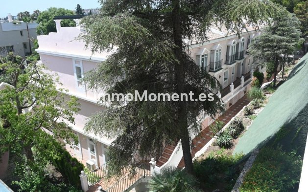 Wiederverkauf - Wohnung - Marbella - Nueva Andalucía