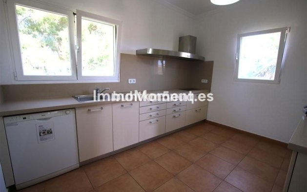 Wiederverkauf - Villa - Calpe - Calpe Centro