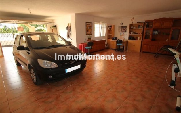 Revente - Villa - Pinoso - Los Pinos