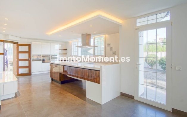 Bestaande woning - Vrijstaande villa - Alfaz del Pi - L'Alfás del Pi Centro