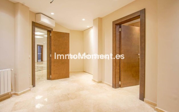 Bestaande woning - Vrijstaande villa - Alfaz del Pi - L'Alfás del Pi Centro