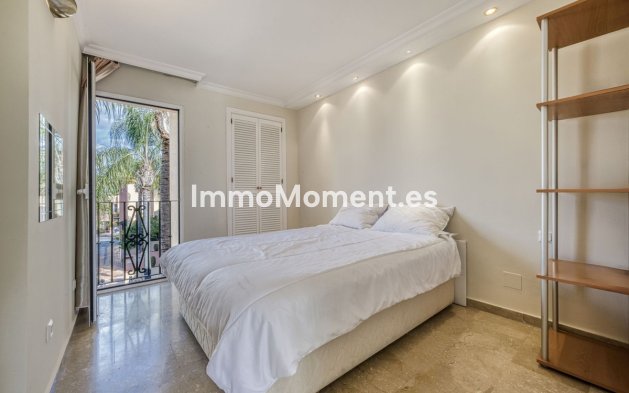 Revente - Maison mitoyenne - Marbella - Marbella Centro