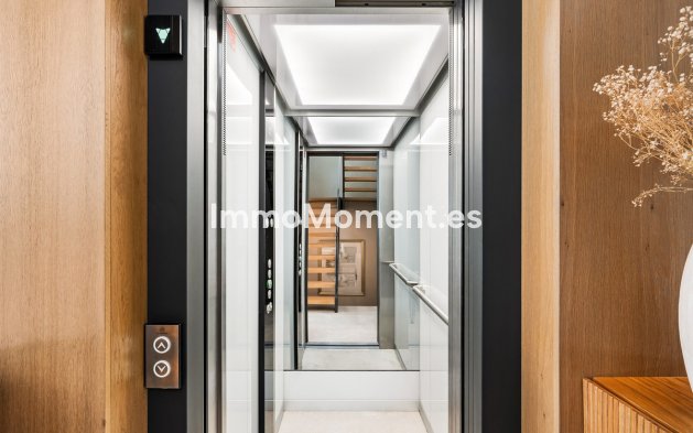 Revente - Villa - Marbella - Sierra Blanca