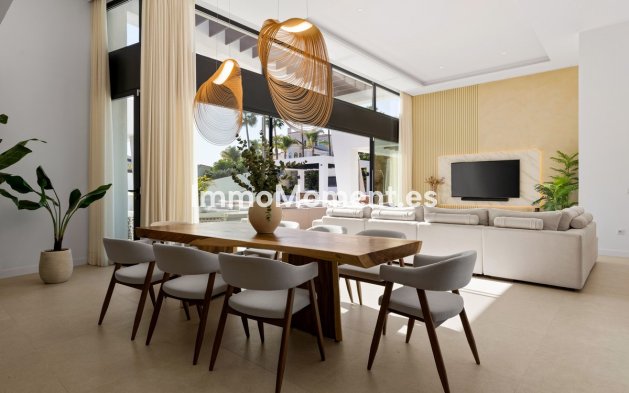 Revente - Villa - Marbella - Nueva Andalucía