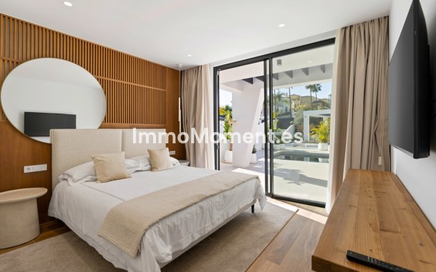 Revente - Villa - Marbella - Nueva Andalucía