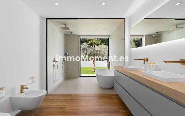 Revente - Villa - Marbella - Nueva Andalucía