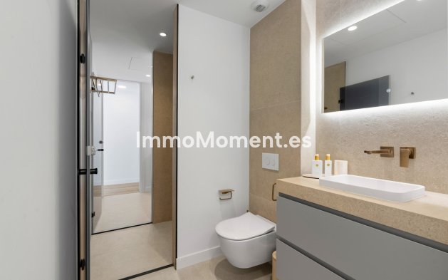 Revente - Villa - Marbella - Nueva Andalucía