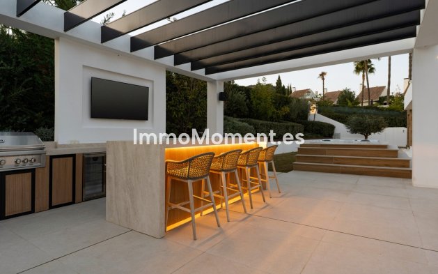 Revente - Villa - Marbella - Nueva Andalucía