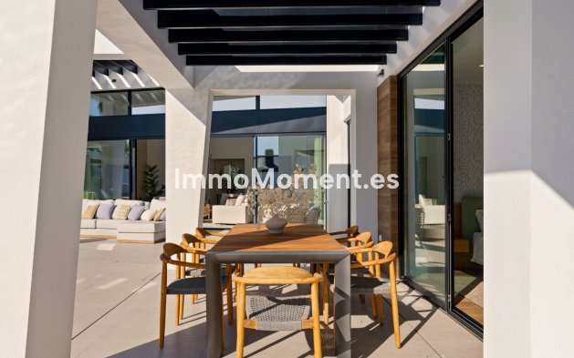 Revente - Villa - Marbella - Nueva Andalucía