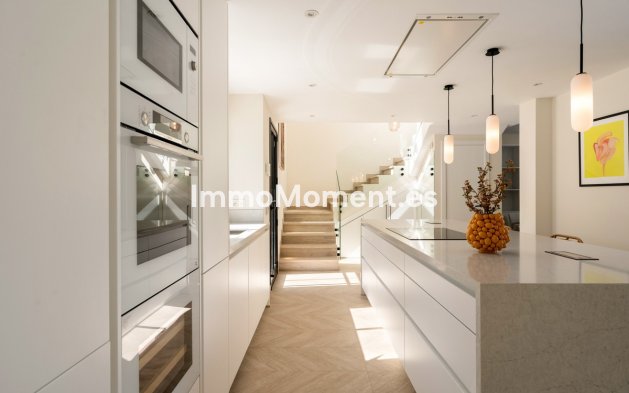 Revente - Villa - Marbella - Las Brisas