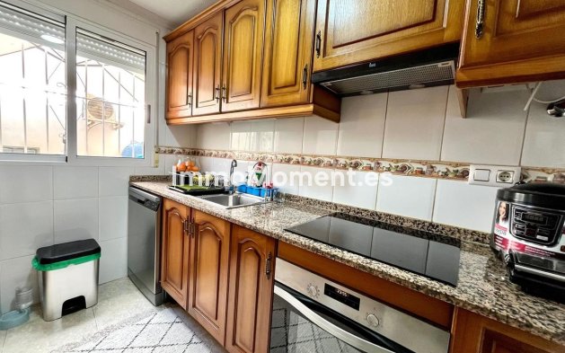 Wiederverkauf - Wohnung - Torrevieja - Torrevieja Centro