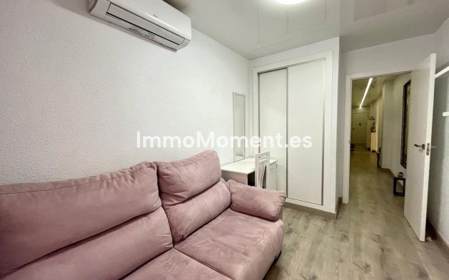 Wiederverkauf - Wohnung - Torrevieja - Torrevieja Centro