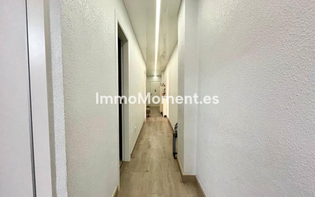 Wiederverkauf - Wohnung - Torrevieja - Torrevieja Centro