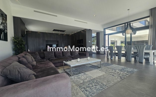 Resale - Villa - Orihuela - Cabo Roig