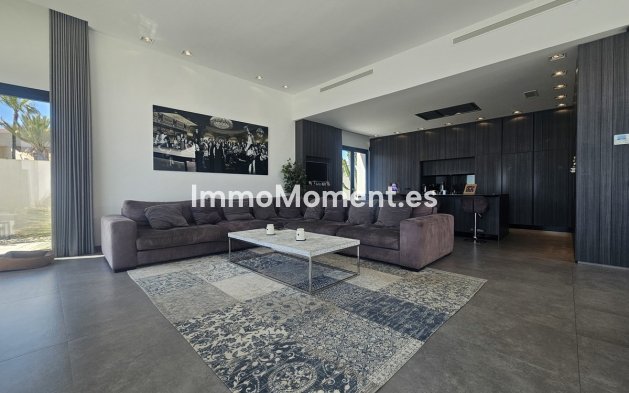 Resale - Villa - Orihuela - Cabo Roig