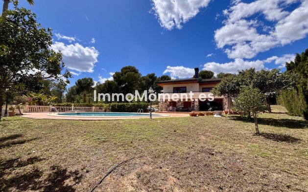 Wiederverkauf - Villa - La Nucía - La Nucia Centro