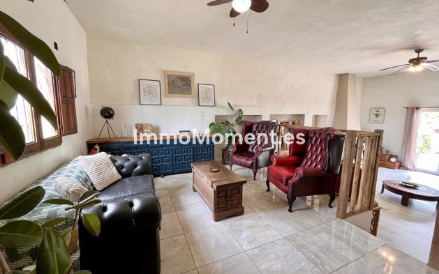 Wiederverkauf - Landhaus - Dolores - Dolores Centro