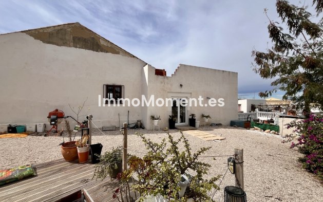 Wiederverkauf - Landhaus - Dolores - Dolores Centro