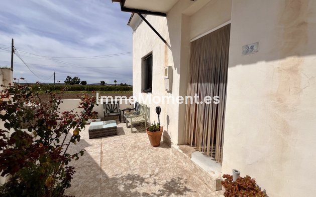 Wiederverkauf - Landhaus - Dolores - Dolores Centro