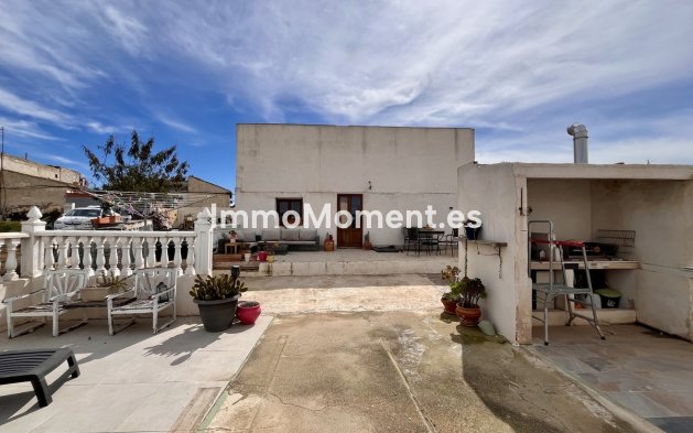 Wiederverkauf - Landhaus - Dolores - Dolores Centro