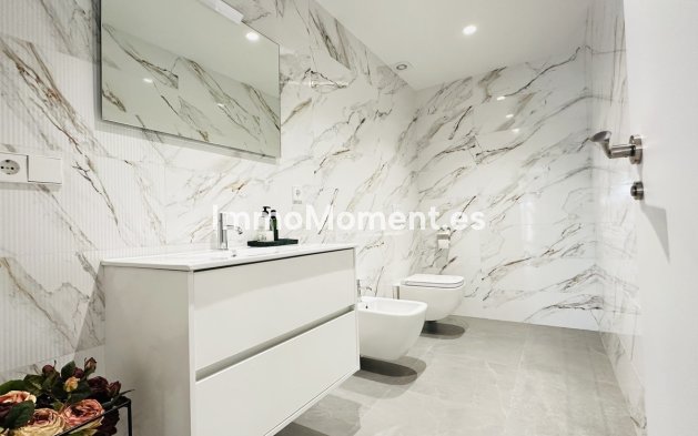 Wiederverkauf - Villa - Orihuela - Las Colinas Golf