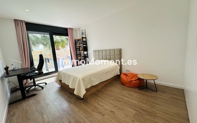 Wiederverkauf - Villa - Orihuela - Las Colinas Golf