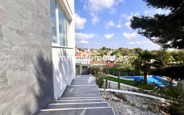 Reventa - Villa - Orihuela - Los Balcones