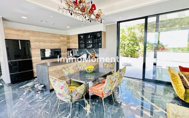 Wiederverkauf - Villa - Orihuela - Las Colinas Golf