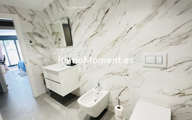 Wiederverkauf - Villa - Orihuela - Las Colinas Golf