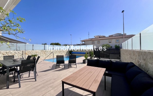 Wiederverkauf - Villa - Torrevieja - Torrevieja Centro