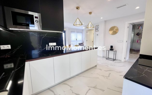 Wiederverkauf - Wohnung - San Miguel de Salinas - San Miguel de Salinas Centro