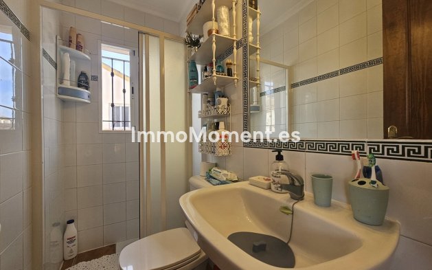 Wiederverkauf - Villa - Orihuela - La Zenia