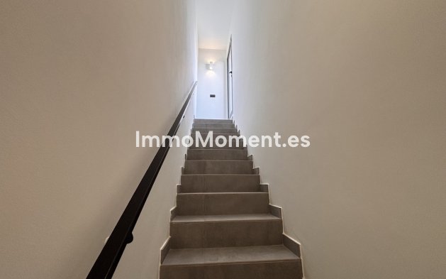 Resale - Villa - Orihuela - Villamartin