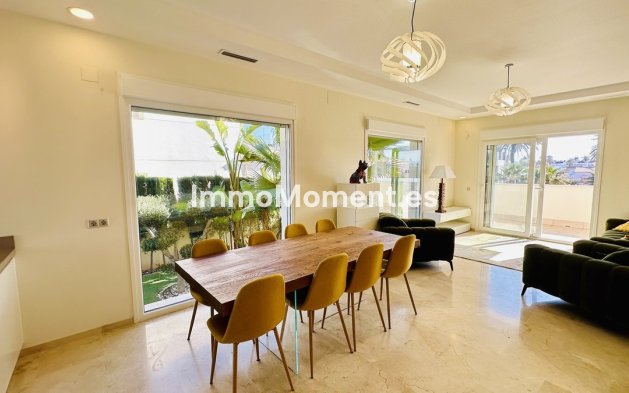 Wiederverkauf - Villa - Orihuela - La Zenia